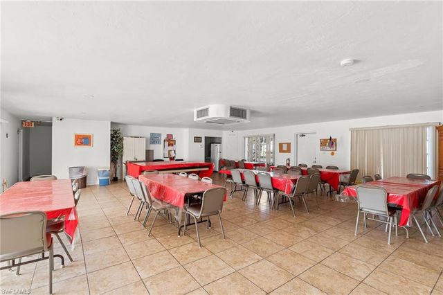 2828 Jackson ST # D8, Fort Myers, FL 33901