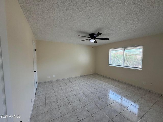 5502 W Frier Drive, Glendale, AZ 85301