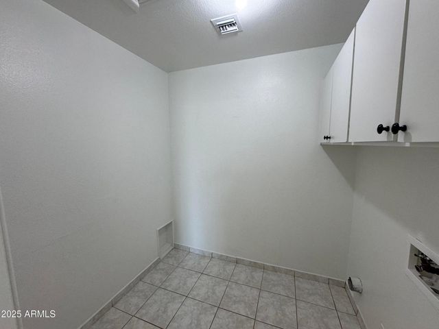 5502 W Frier Drive, Glendale, AZ 85301