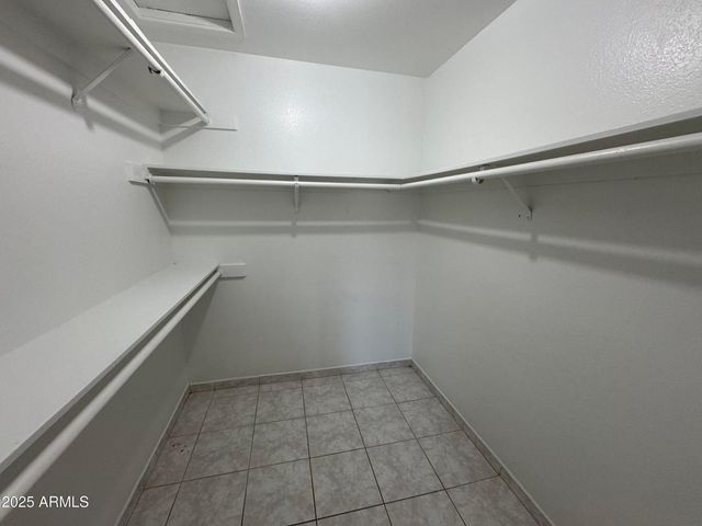 5502 W Frier Drive, Glendale, AZ 85301