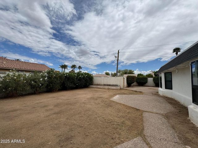 5502 W Frier Drive, Glendale, AZ 85301
