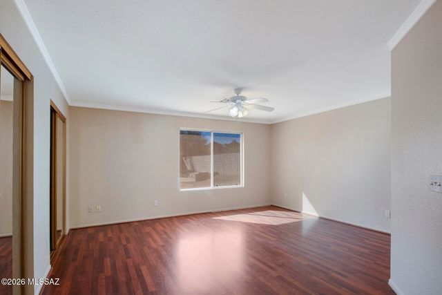 8892 E Apache Well Place, Tucson, AZ 85730