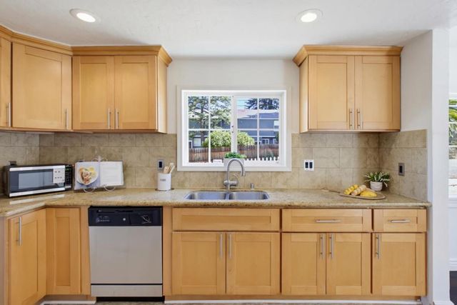 1809 Hill Avenue, Hayward, CA 94541
