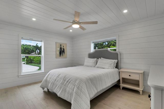 2443 E Edgewater Drive, Palm Beach Gardens, FL 33410