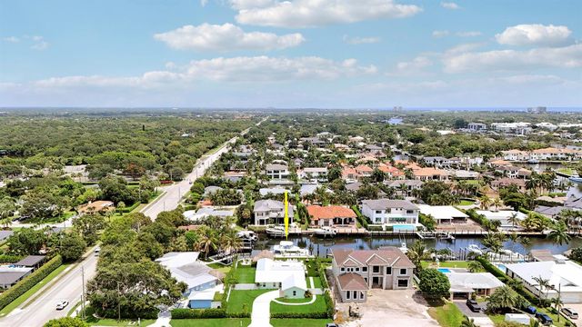 2443 E Edgewater Drive, Palm Beach Gardens, FL 33410