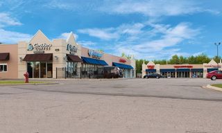 102 9th Avenue W, Hibbing, MN 55746