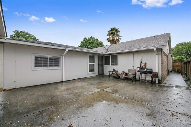 2811 Broad Haven Drive, Houston, TX 77067