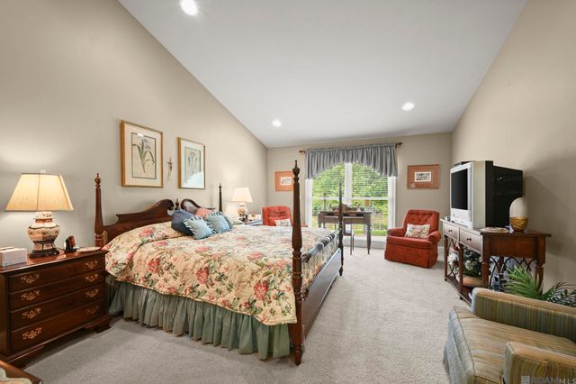 20605 Bretz Rd, Springfield, LA 70462