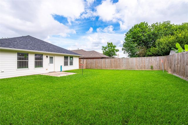 129 Rustic Colony Lane, Dickinson, TX 77539