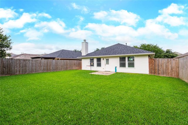 129 Rustic Colony Lane, Dickinson, TX 77539
