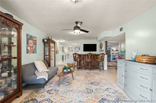 1236 Walts Road, Georgetown, IN 47122
