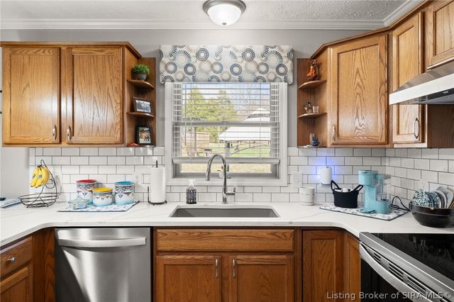 1236 Walts Road, Georgetown, IN 47122