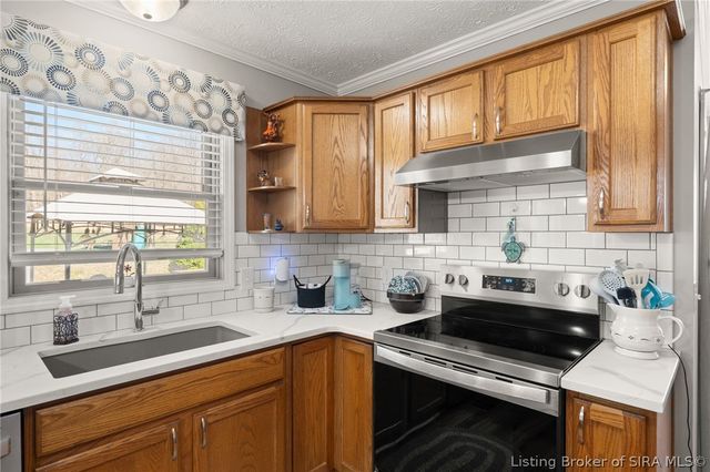1236 Walts Road, Georgetown, IN 47122