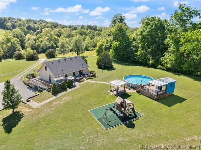 1236 Walts Road, Georgetown, IN 47122