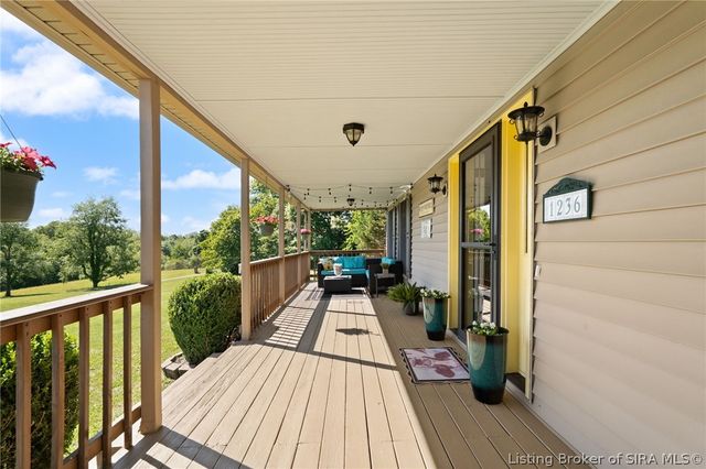 1236 Walts Road, Georgetown, IN 47122