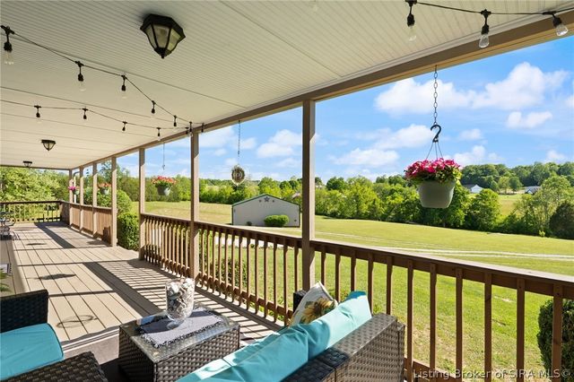 1236 Walts Road, Georgetown, IN 47122