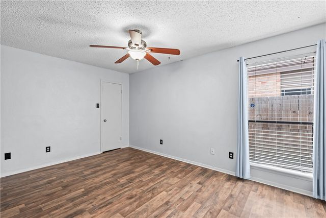 7234 Diamond Ridge Dr, Corpus Christi, TX 78413