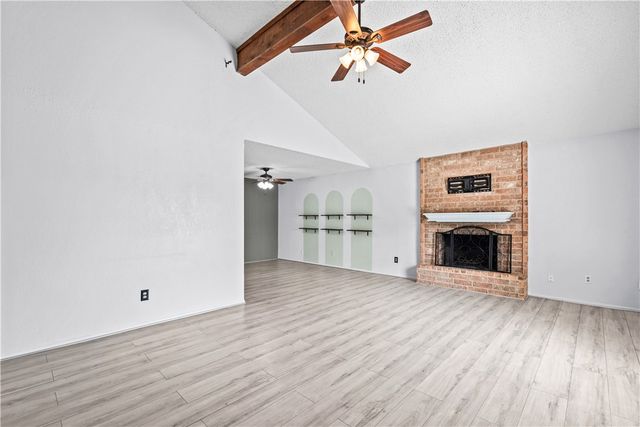 7234 Diamond Ridge Dr, Corpus Christi, TX 78413