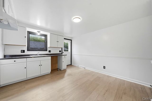 211 Marine Drive, Amherst, NY 14228