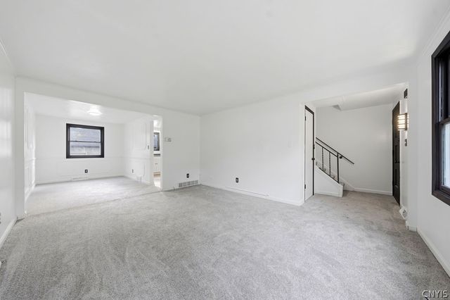 211 Marine Drive, Amherst, NY 14228
