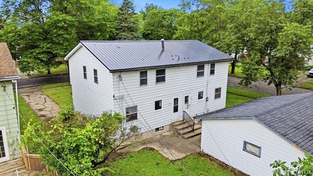 211 Marine Drive, Amherst, NY 14228