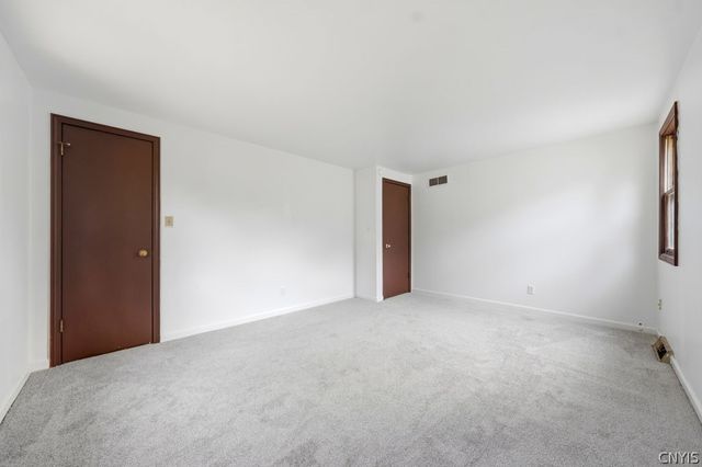 211 Marine Drive, Amherst, NY 14228