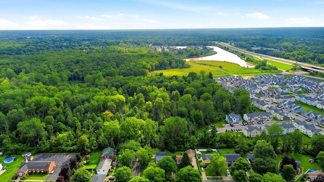 211 Marine Drive, Amherst, NY 14228