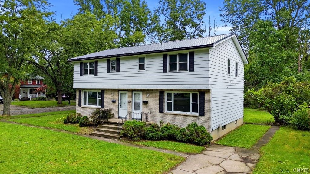 211 Marine Drive, Amherst, NY 14228