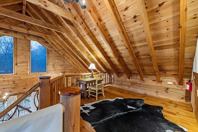 76 Fish Trap Road, Blue Ridge, GA 30513