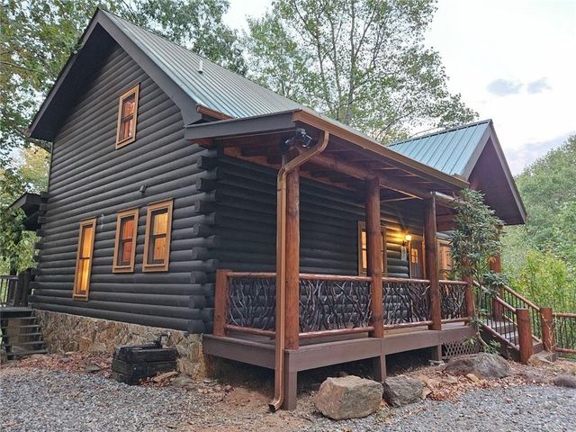 76 Fish Trap Road, Blue Ridge, GA 30513