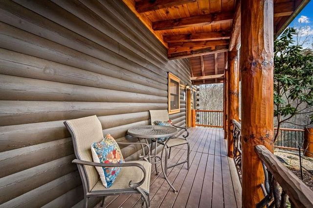 76 Fish Trap Road, Blue Ridge, GA 30513