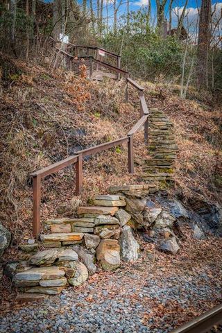 76 Fish Trap Road, Blue Ridge, GA 30513