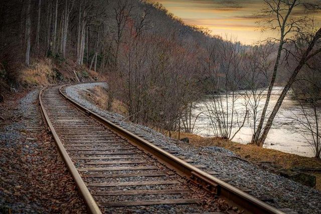 76 Fish Trap Road, Blue Ridge, GA 30513