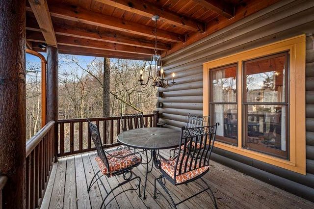 76 Fish Trap Road, Blue Ridge, GA 30513