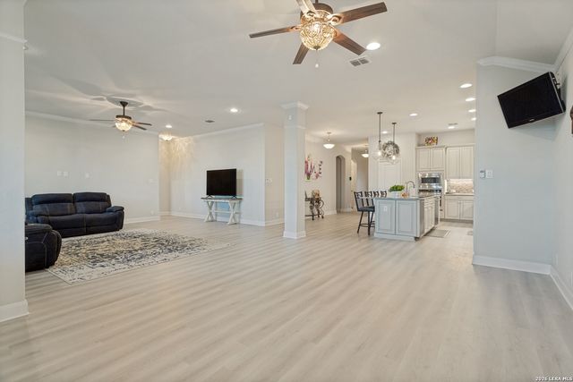 630 Chambers, San Antonio, TX 78245