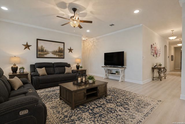 630 Chambers, San Antonio, TX 78245