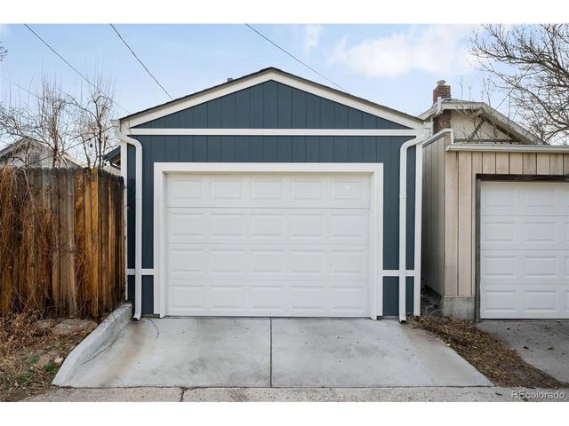 1013 Adams St, Denver, CO 80206