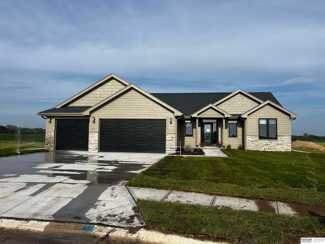 1010 Bluejay Circle, Ashland, NE 68003