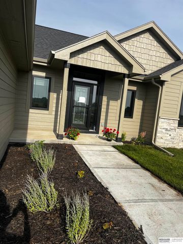 1010 Bluejay Circle, Ashland, NE 68003