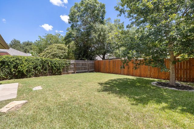 2305 Willow WAY, Round Rock, TX 78664