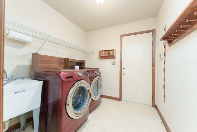 6727 Robison Lane, Pittsfield Charter Twp, MI 48176
