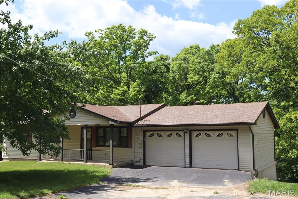 4219 Old State Road, De Soto, MO 63020
