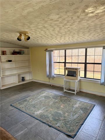 2128 County Road 329, Eureka Springs, AR 72632