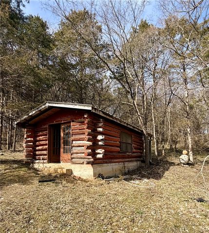 2128 County Road 329, Eureka Springs, AR 72632