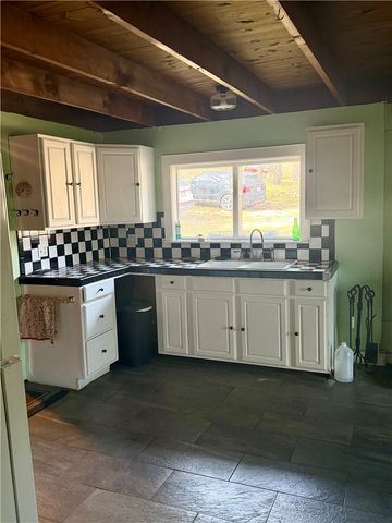 2128 County Road 329, Eureka Springs, AR 72632