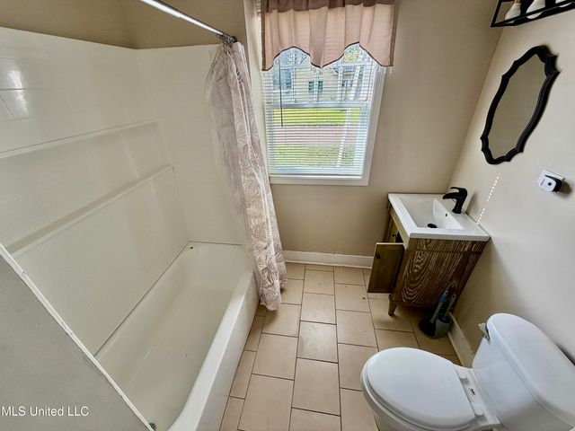 323 S Ruby Avenue, Ruleville, MS 38771