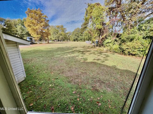 323 S Ruby Avenue, Ruleville, MS 38771