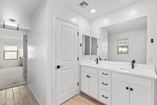 516 E MOUNTAIN VIEW Drive, Avondale, AZ 85323