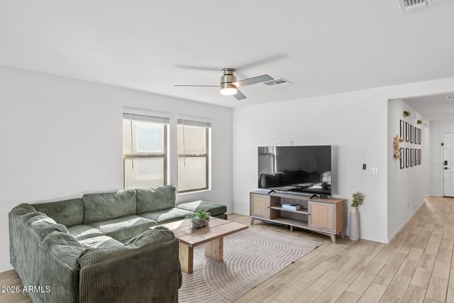 516 E MOUNTAIN VIEW Drive, Avondale, AZ 85323