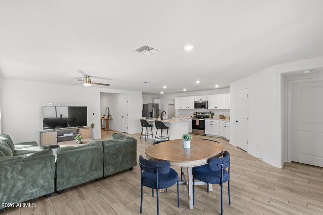 516 E MOUNTAIN VIEW Drive, Avondale, AZ 85323